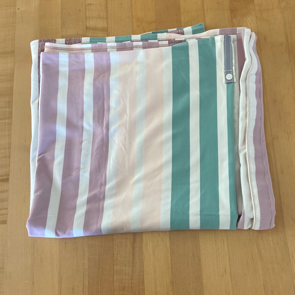 Lululemon vinyasa scarf